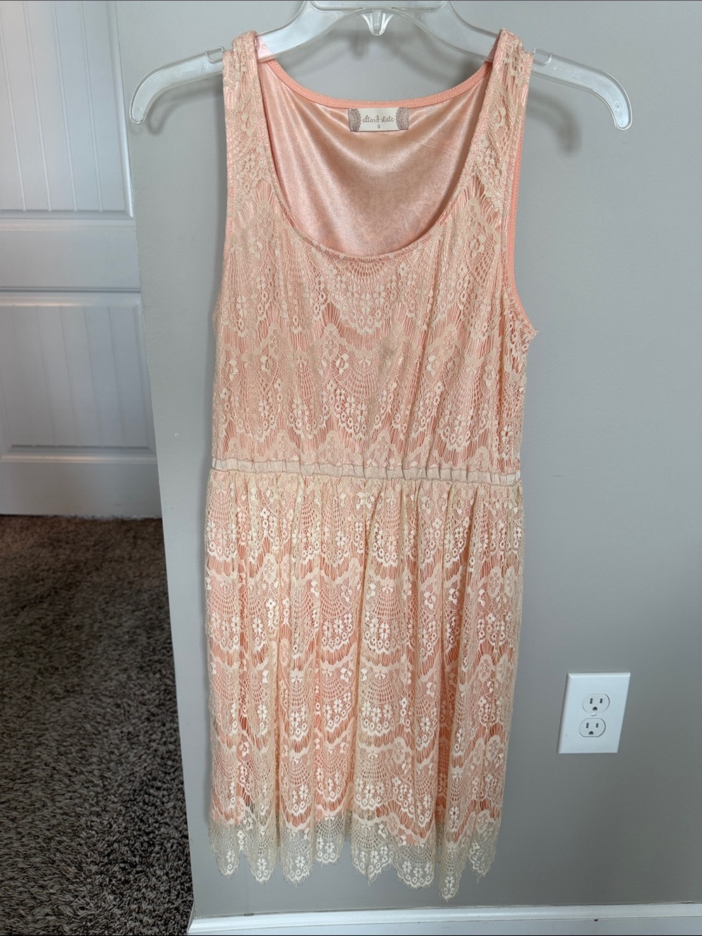 Altar'd State Peach Lace Overlay Sleeveless Dress
